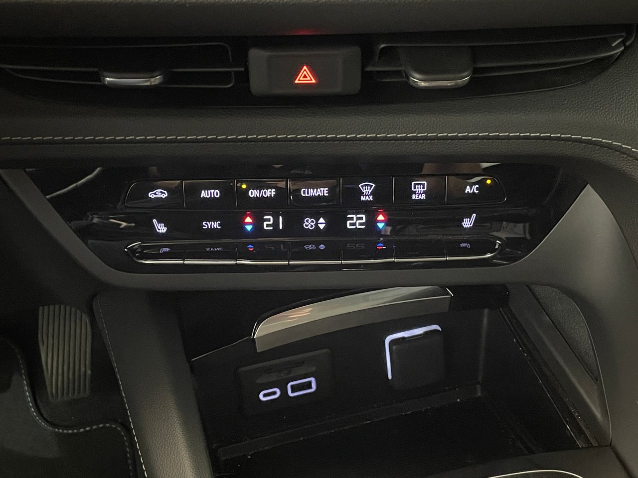 Buick Envision Essence 1SL AWD 2023-22