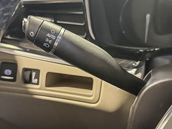 Cadillac XT5 Base 2019-16