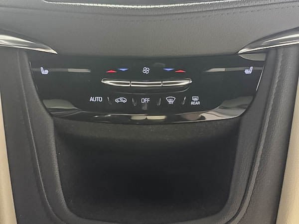 Cadillac XT5 Base 2019-21