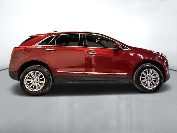 Cadillac XT5 Base 2019-1