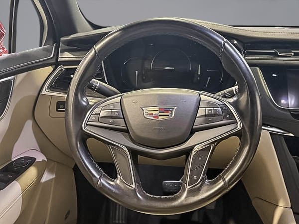 Cadillac XT5 Base 2019-13