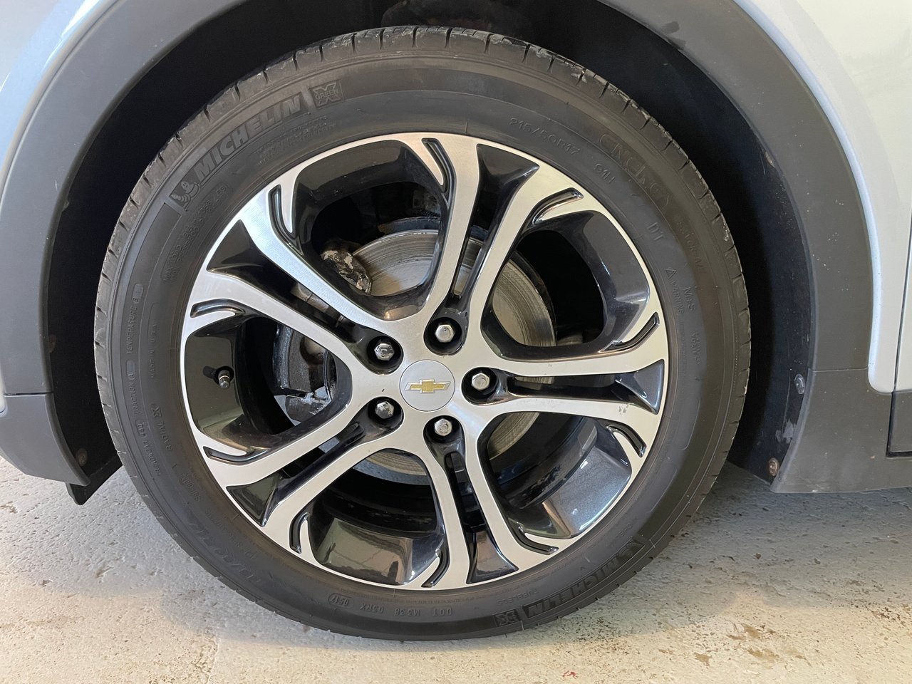Chevrolet Bolt EV Premier 2017-5