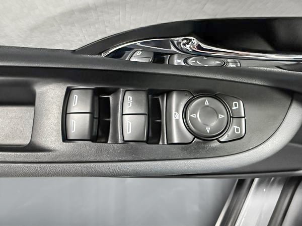 Chevrolet Bolt EV LT 2021-11