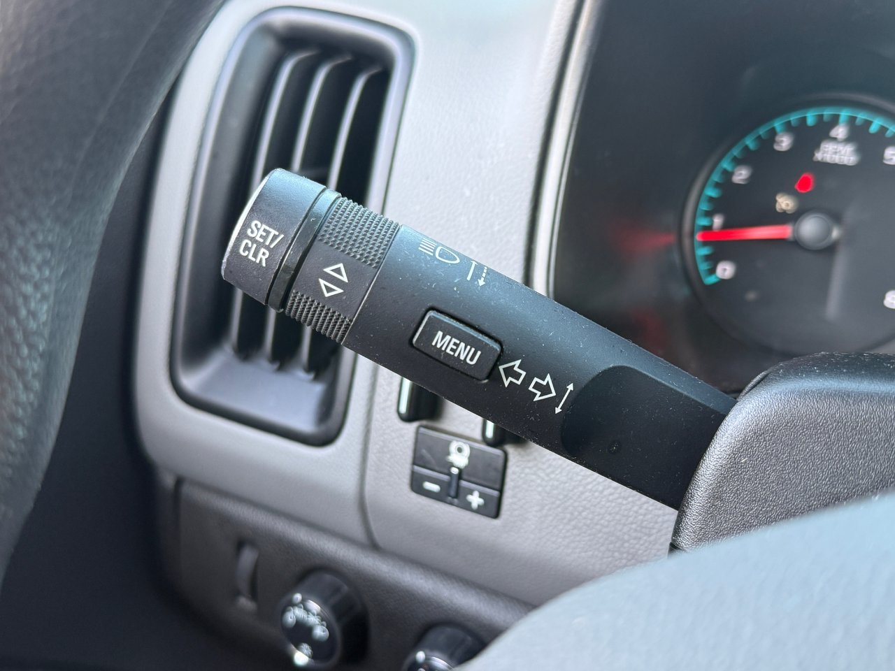2021 Chevrolet Colorado WORK TRUCK-16