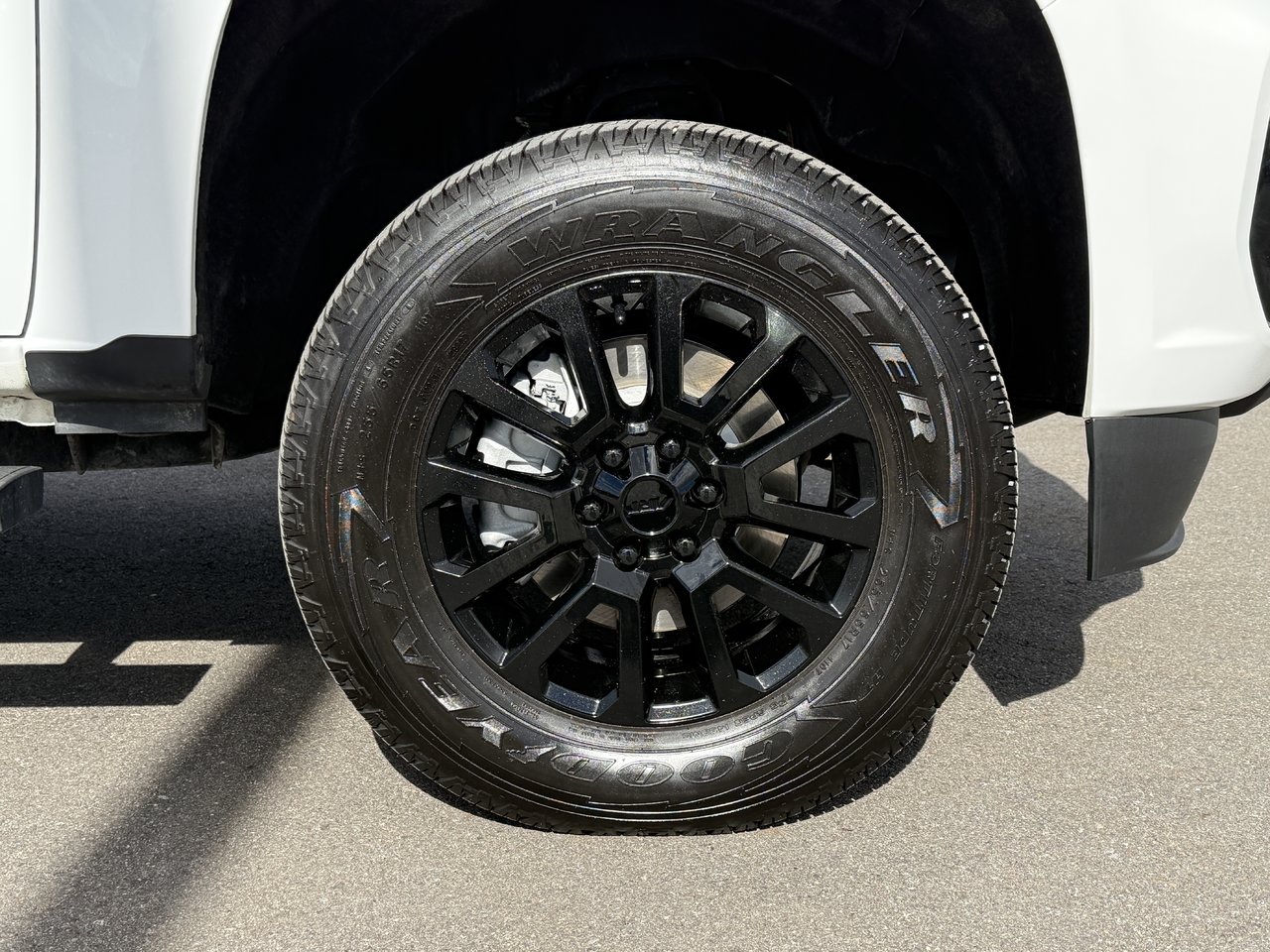 2022 Chevrolet Colorado Work truck-9