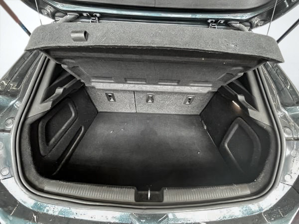 Chevrolet Cruze premier 2018-23