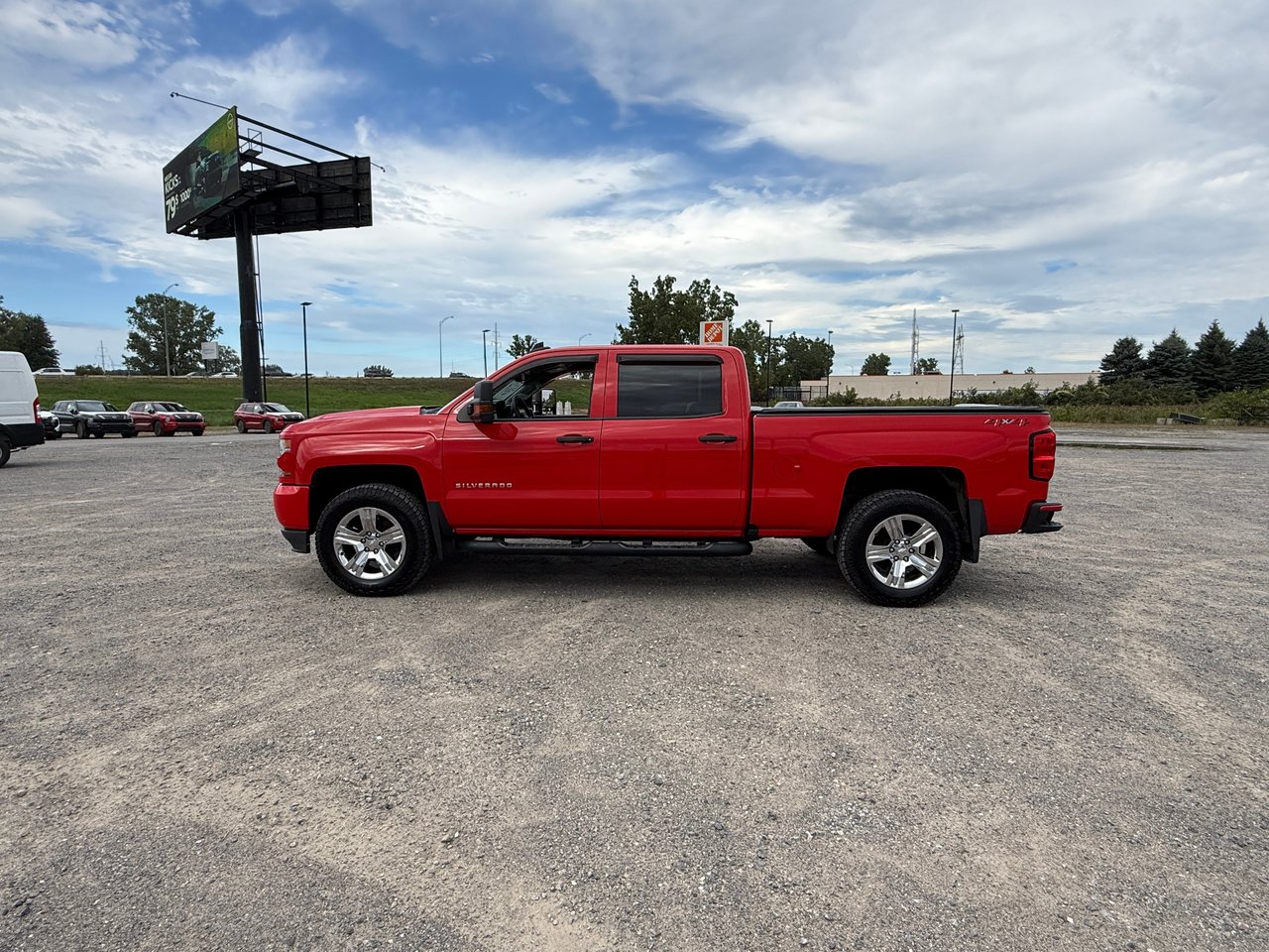 2018 Chevrolet Silverado 1500 CUSTOM-5