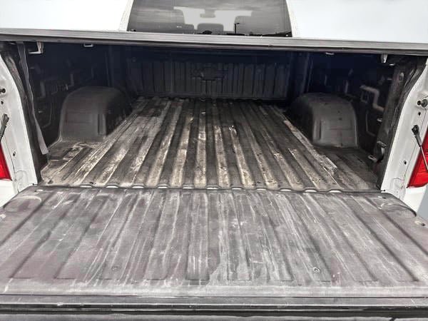 Chevrolet Silverado 1500 LT 2.7L 2023-13