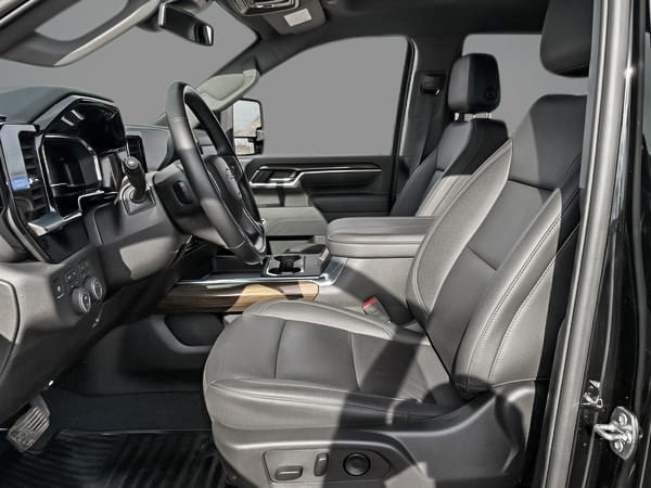 Chevrolet Silverado 2500HD Trail Boss 2025-12