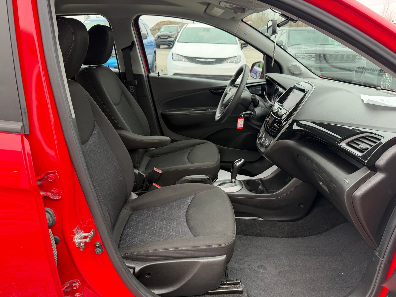 Chevrolet Spark LT 2021-17