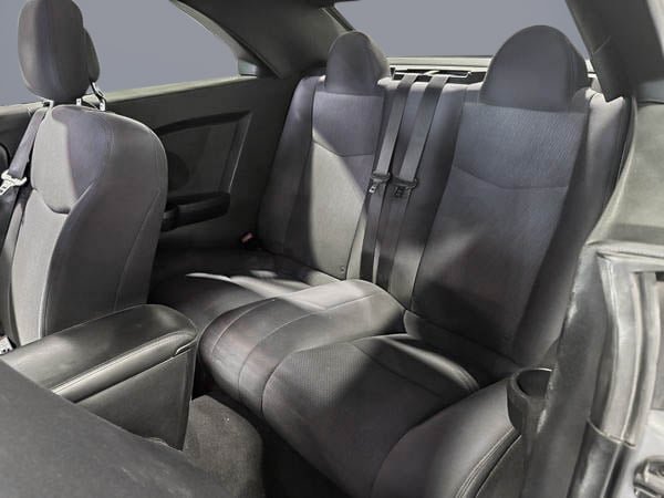 2013 Chrysler 200 Touring convertible-22