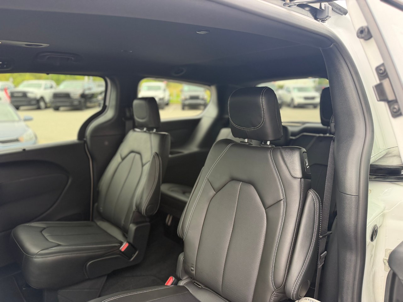 2027 Chrysler Grand Caravan SXT-7
