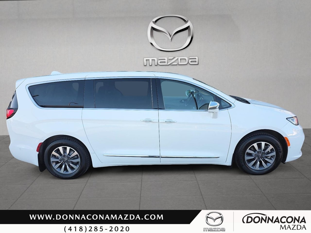 2022 Chrysler Pacifica Hybrid LIMITED-3