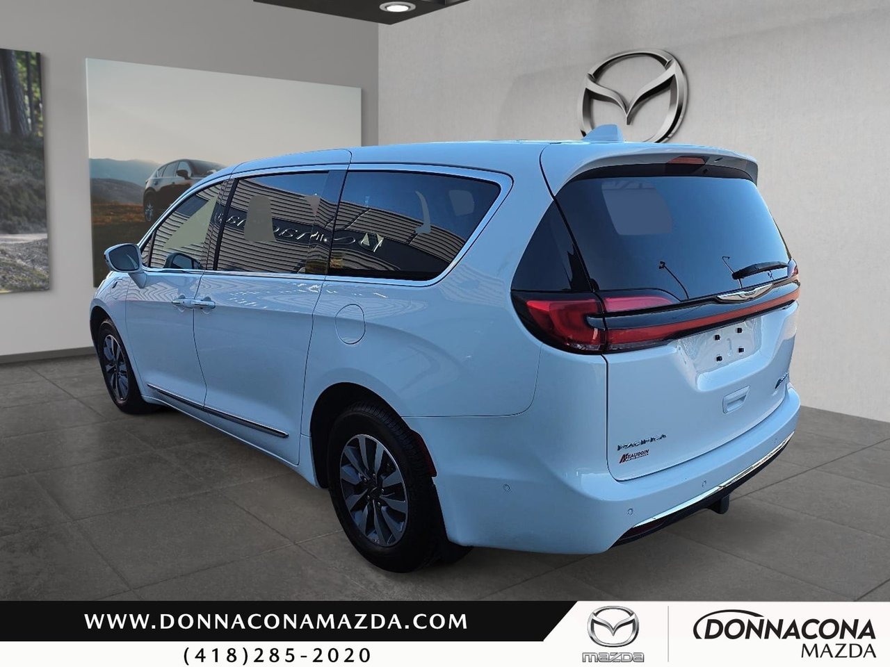 2022 Chrysler Pacifica Hybrid LIMITED-6