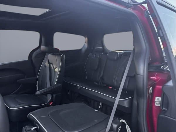 2025 Chrysler Pacifica LIMITED S-7