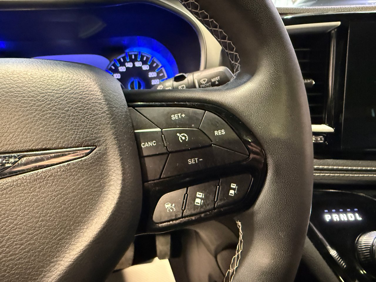 2025 Chrysler Pacifica Limited-16