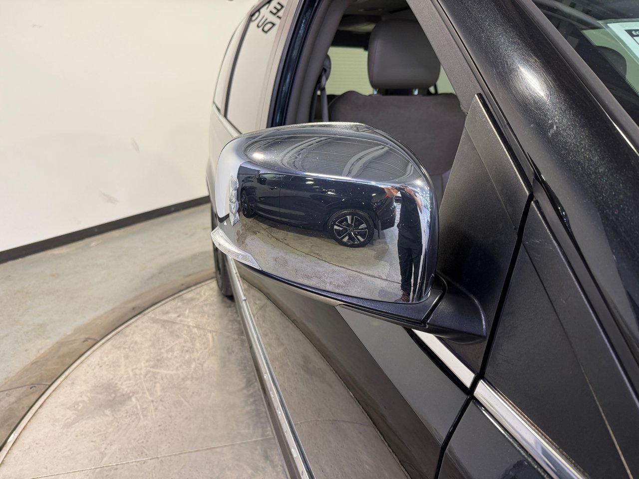 2015 Chrysler Town & Country Limited-8
