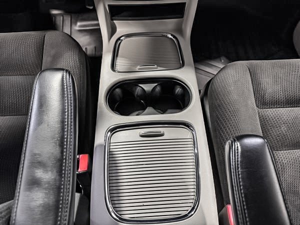 2017 Dodge Grand Caravan SXT-22