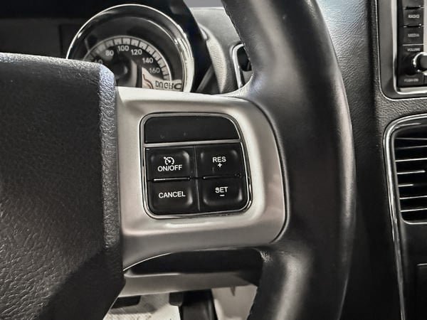 2017 Dodge Grand Caravan SXT-16