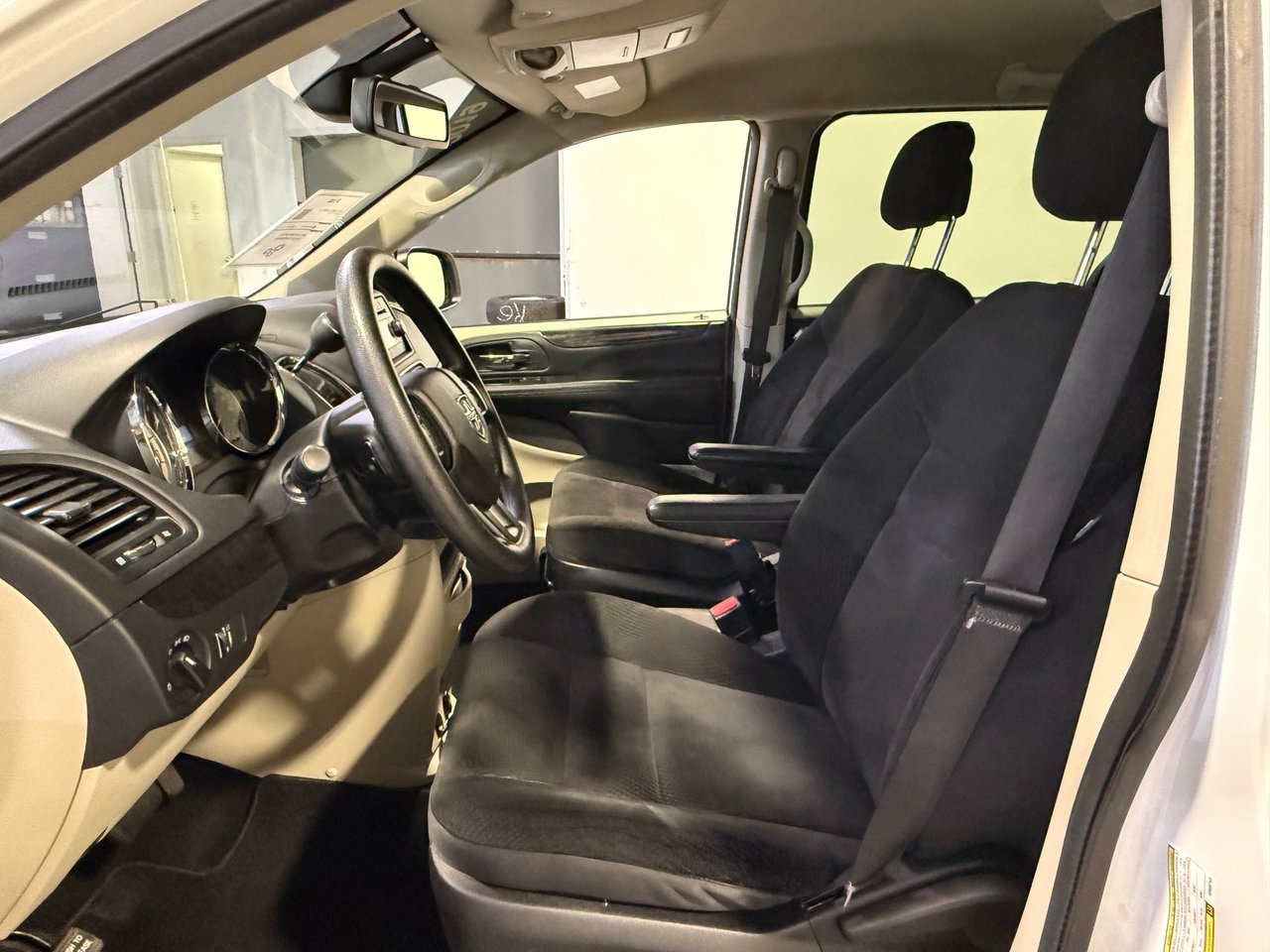 Dodge Grand Caravan SXT 2019-12