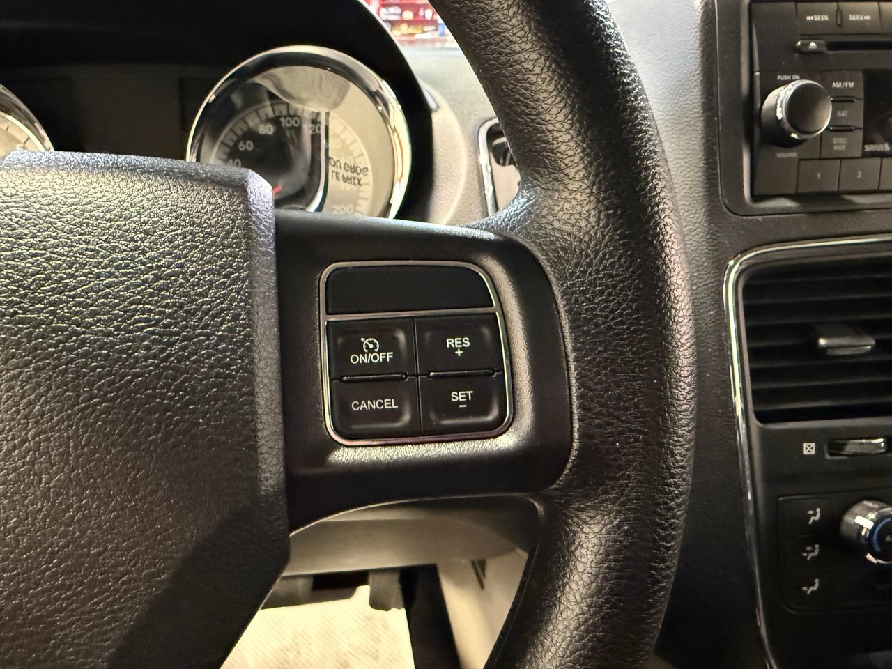 Dodge Grand Caravan SXT 2019-15
