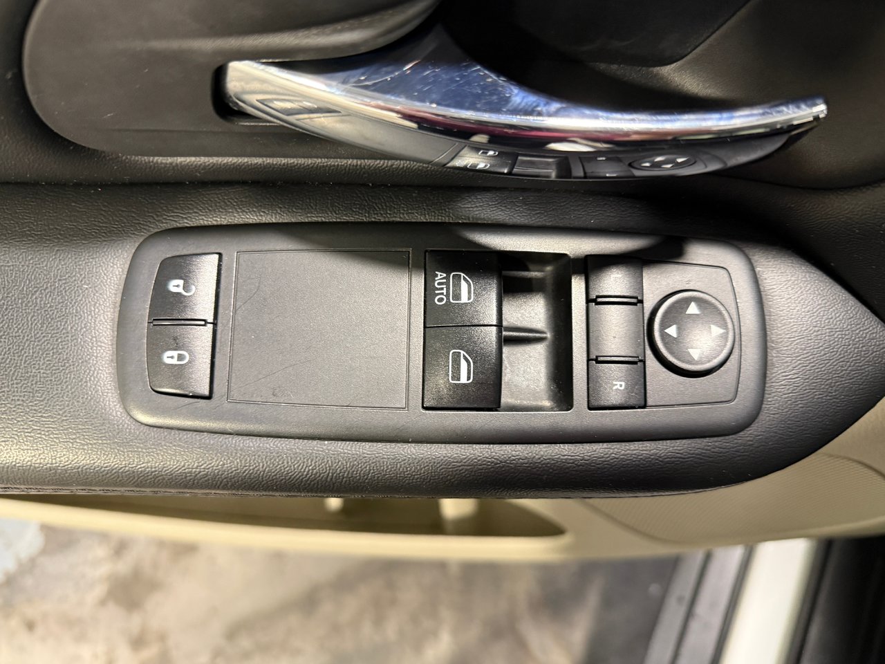 Dodge Grand Caravan SXT 2019-11