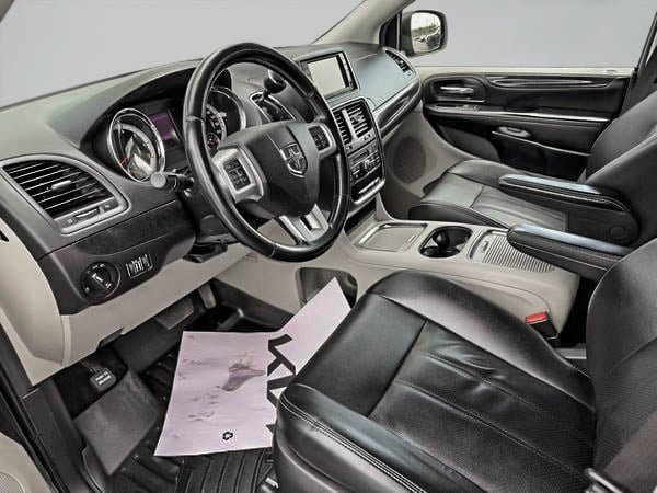 2020 Dodge Grand Caravan CREW PLUS-14