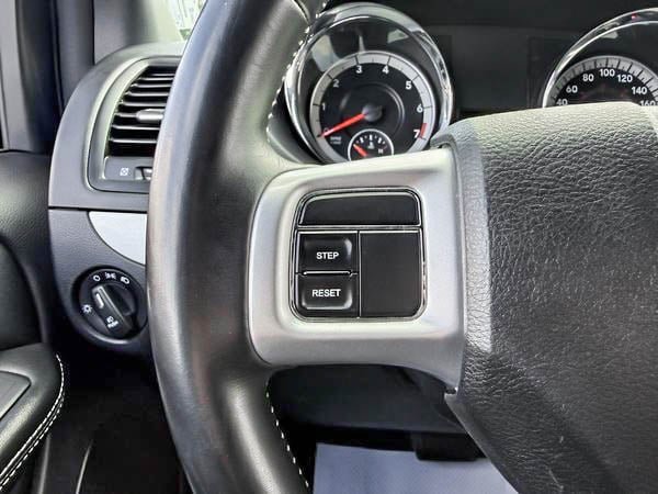 2020 Dodge Grand Caravan SE-14