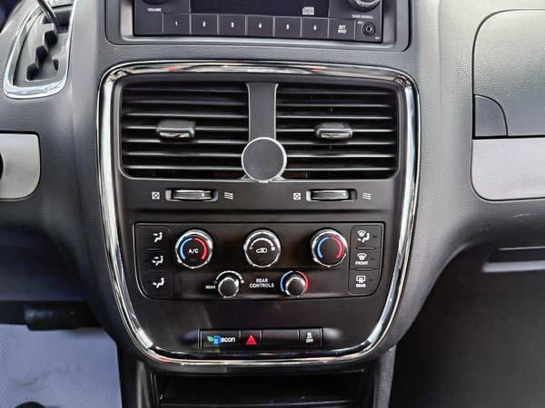 2020 Dodge Grand Caravan SE-19