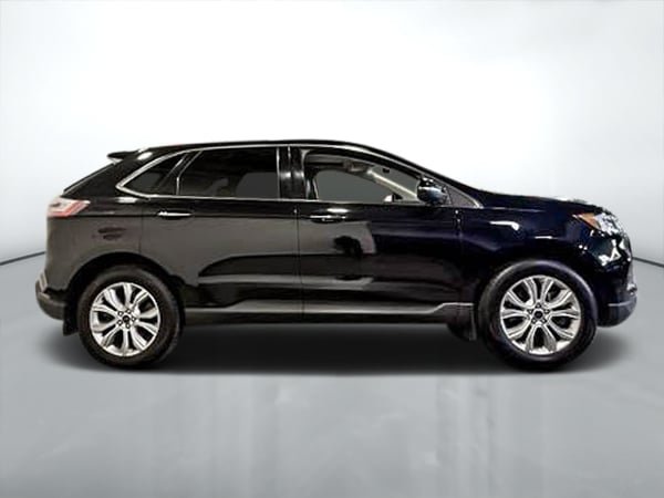 2021 Ford Edge Titanium-1