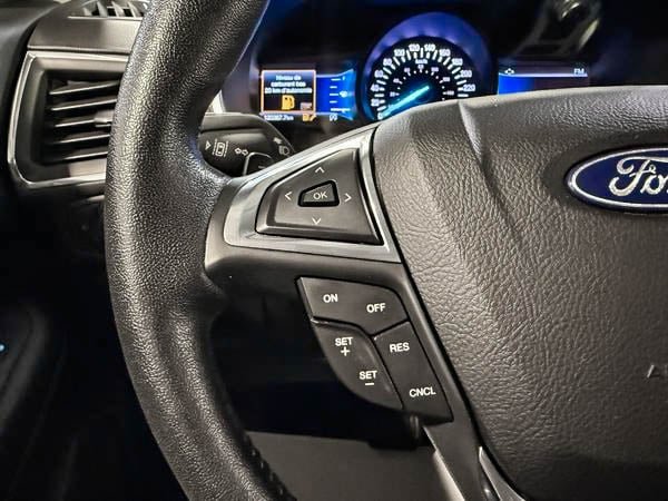 2021 Ford Edge Titanium-15