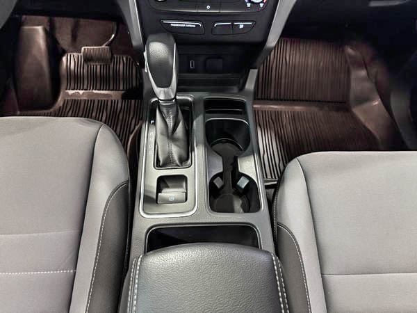 Ford Escape S 2017-23