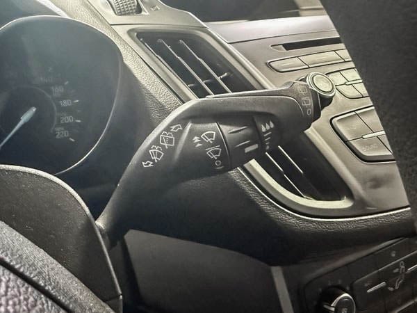 Ford Escape S 2017-17