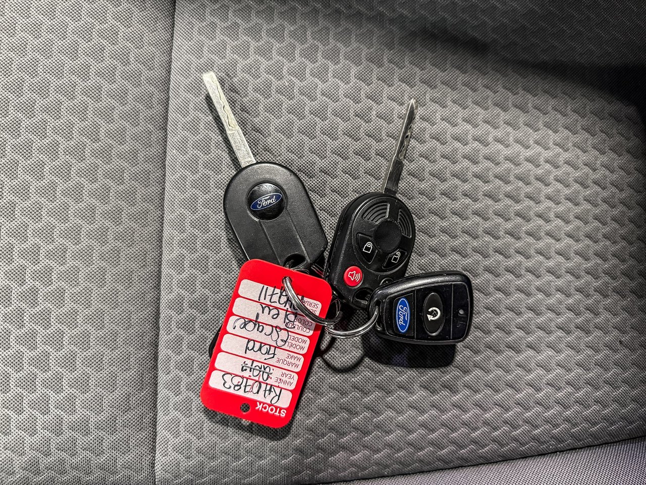 Ford Escape SE 2017-26