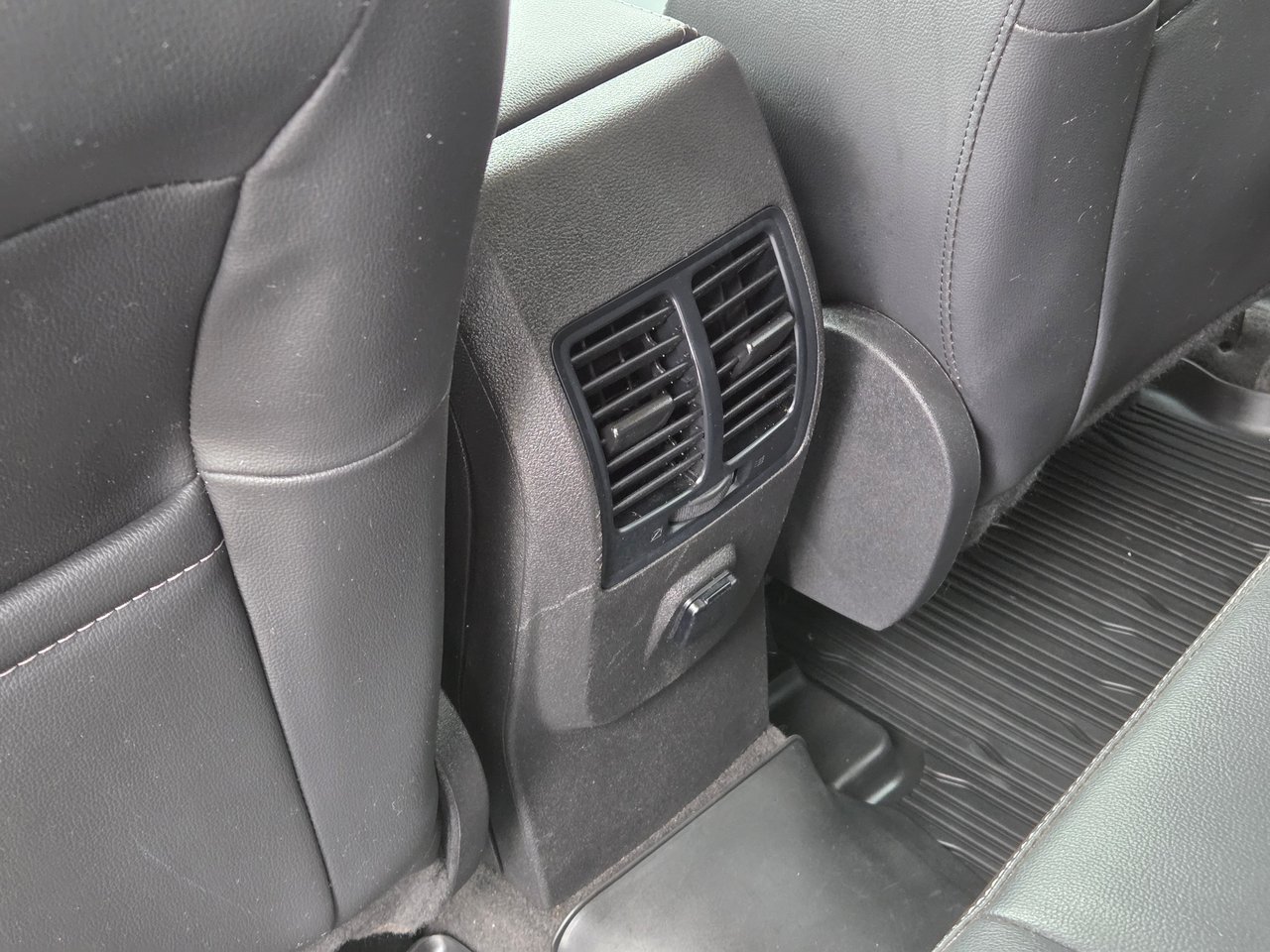 2018 Ford Escape SEL-16