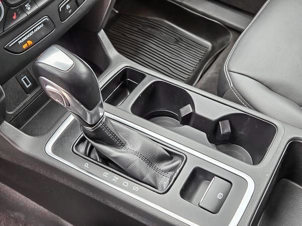 Ford Escape SEL 2018-15