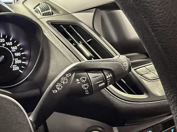 2019 Ford Escape SE-17