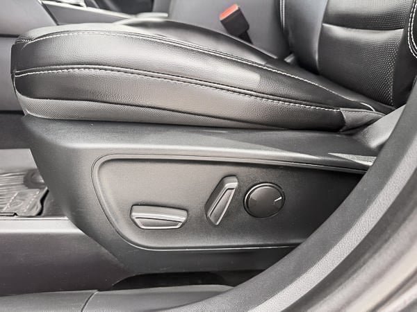Ford Escape SEL 2020-14
