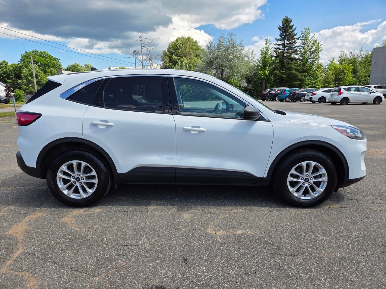 Ford Escape SE 2022-1