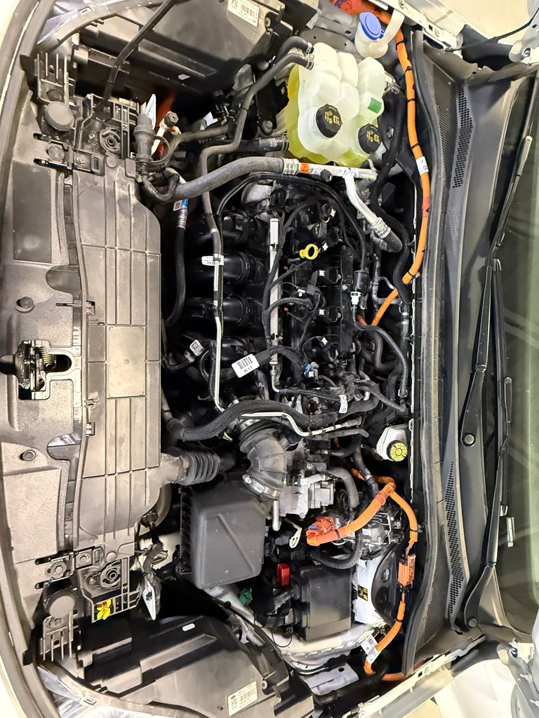 2022 Ford Escape TITANIUM PLUG IN-25