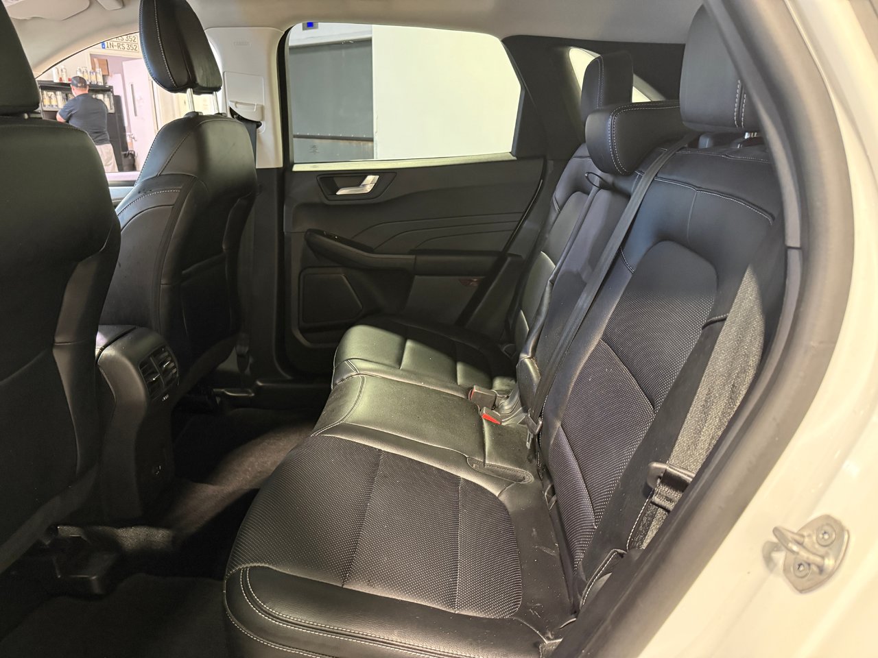 2022 Ford Escape TITANIUM PLUG IN-23