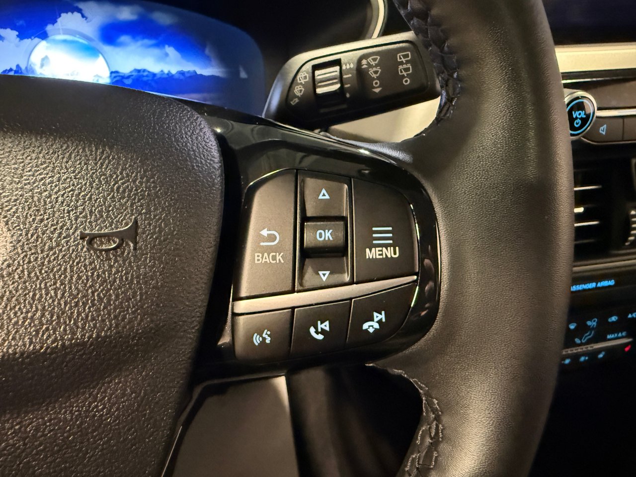 2022 Ford Escape SEL AWD-16