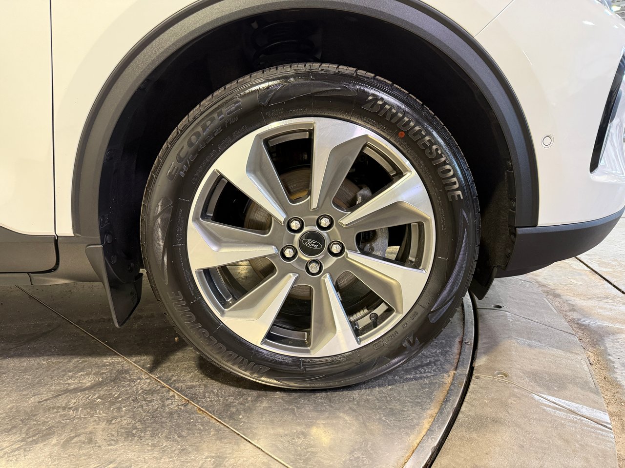 2023 Ford Escape PLATINUM HYBRID AWD-10