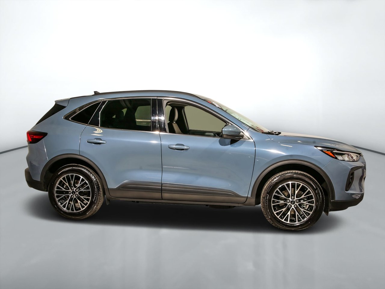 Ford Escape PHEV 2025-1