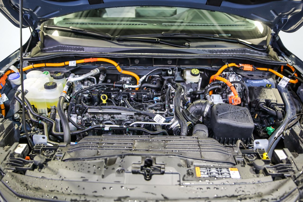 Ford Escape PHEV 2025-27