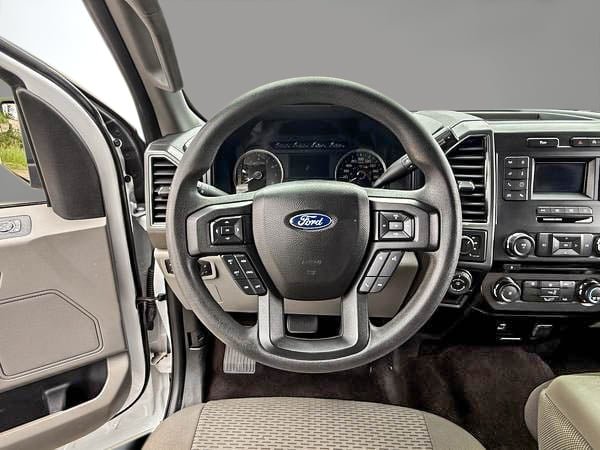 2018 Ford F-150 XLT-13
