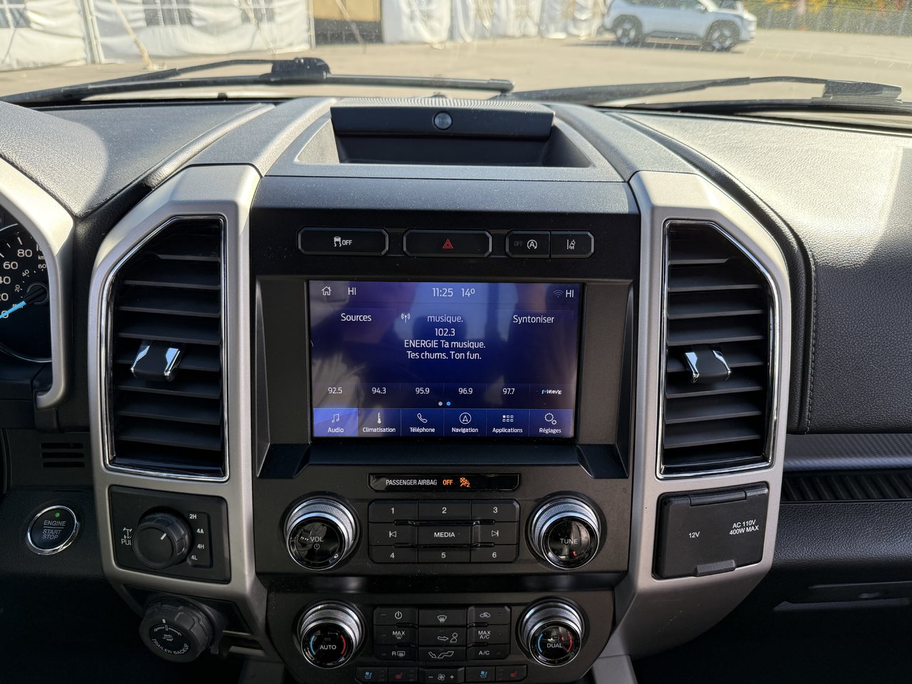 2020 Ford F-150 LARIAT-19