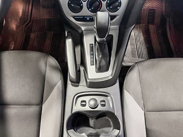 Ford Focus SE 2013-21