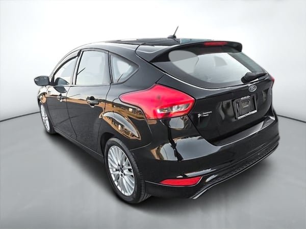 2016 Ford Focus SE-6