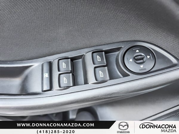 2016 Ford Focus SE-11